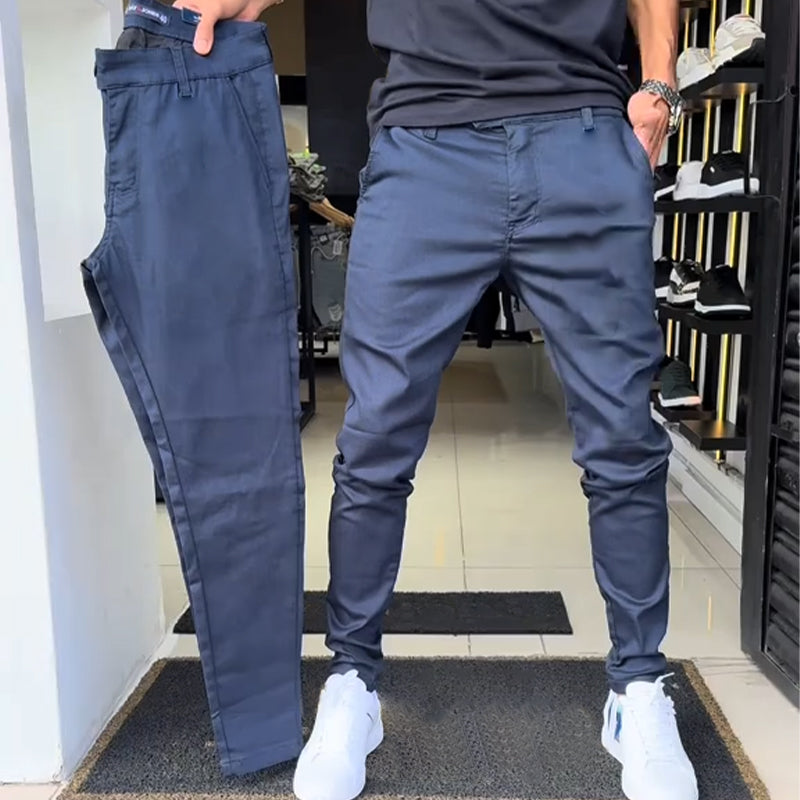 Matteo™ | Pantaloni Casual Slim-Fit in Tessuto Monocolore da Uomo